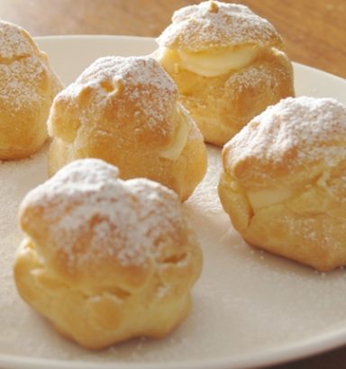 French Cream Puffs & Eclairs Baking Class