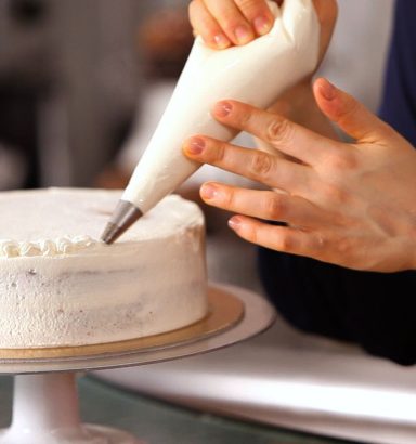 Cake Decorating with Fresh Cream Baking Class